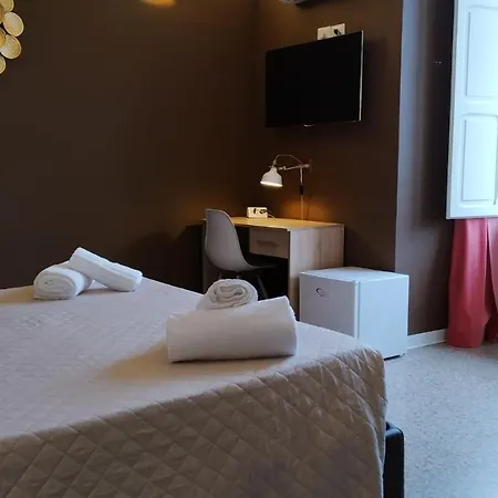 Cconforthotels R&b Bari