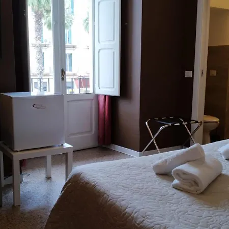 Гостьовий будинок Cconforthotels 3*