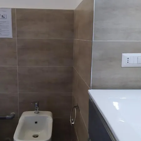 Cconforthotels R&b 3* Барі