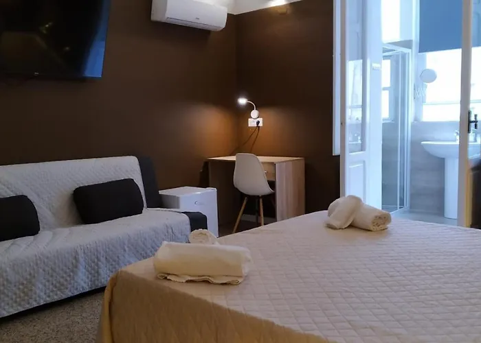 招待所 Cconforthotels 3*